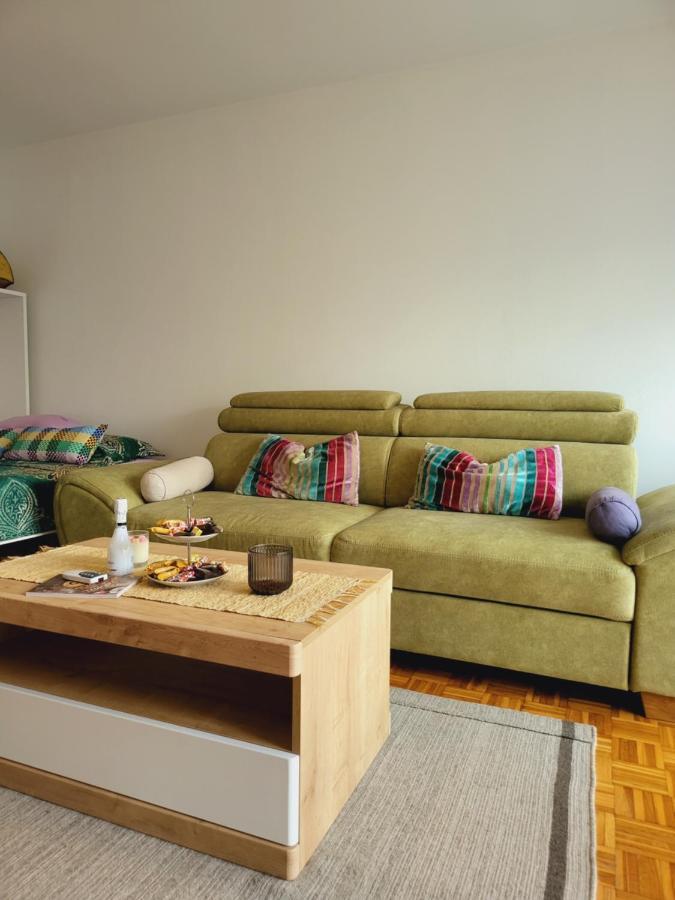Dolly Apartment Airport Velika Gorica Esterno foto