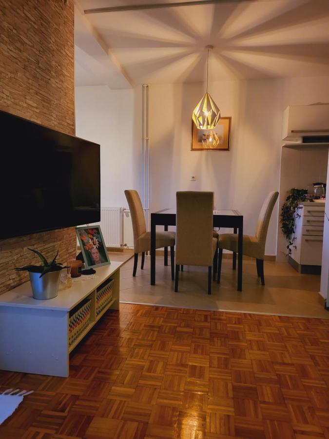 Dolly Apartment Airport Velika Gorica Esterno foto